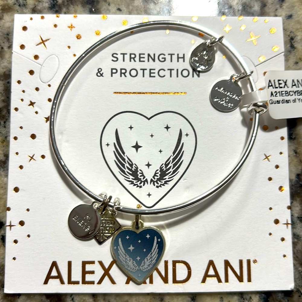 Alex and Ani Bangle 👼🏽
